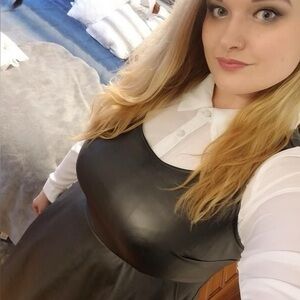 Torrid Classic White Blouse